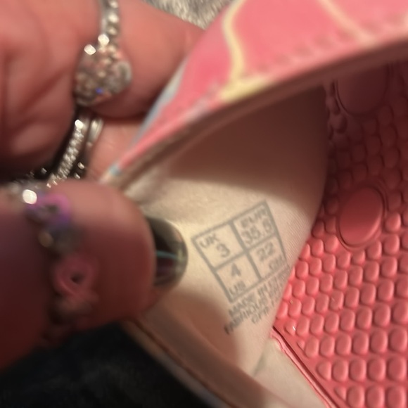 Puma slides - Picture 3 of 3